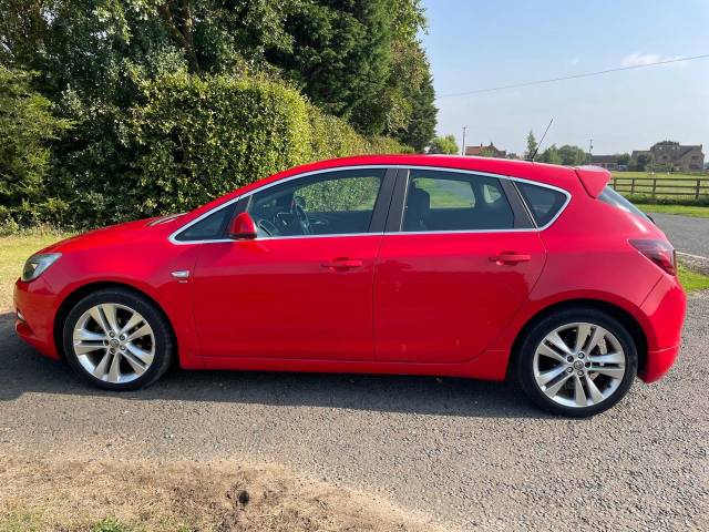 2012 Vauxhall Astra 1.6i 16V SRi Vx-line 5dr
