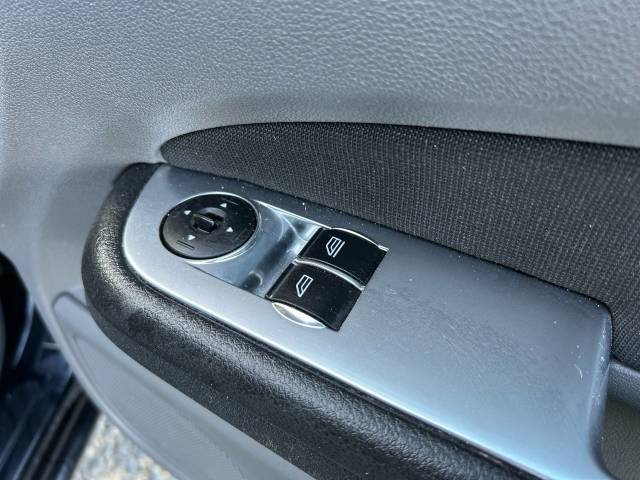 2011 Ford Focus 1.6 Zetec 5dr