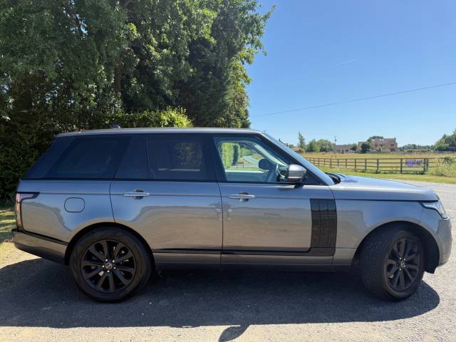 2014 Land Rover Range Rover 3.0 TDV6 Vogue SE 4dr Auto